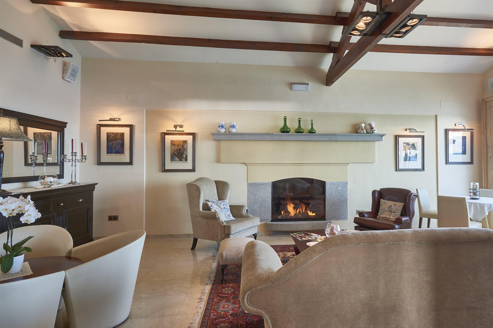 גואדלחארה Hotel Costa Brava מראה חיצוני תמונה